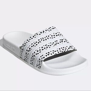 Adidas Originals Adilette sliders in white with polka dot print